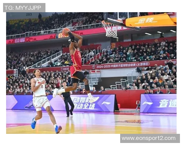 乔丹古德温关键三分助力球队胜利全场最高19分外加7篮板2抢断表现出色