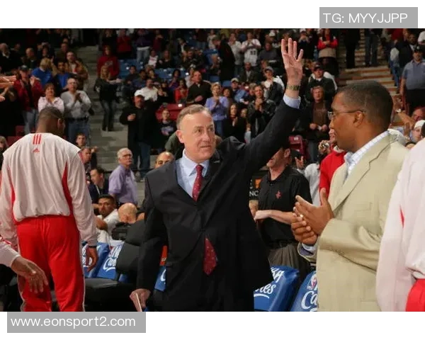 阿德尔曼称赞小波特真实直率勇于表达自我观点展现个性魅力